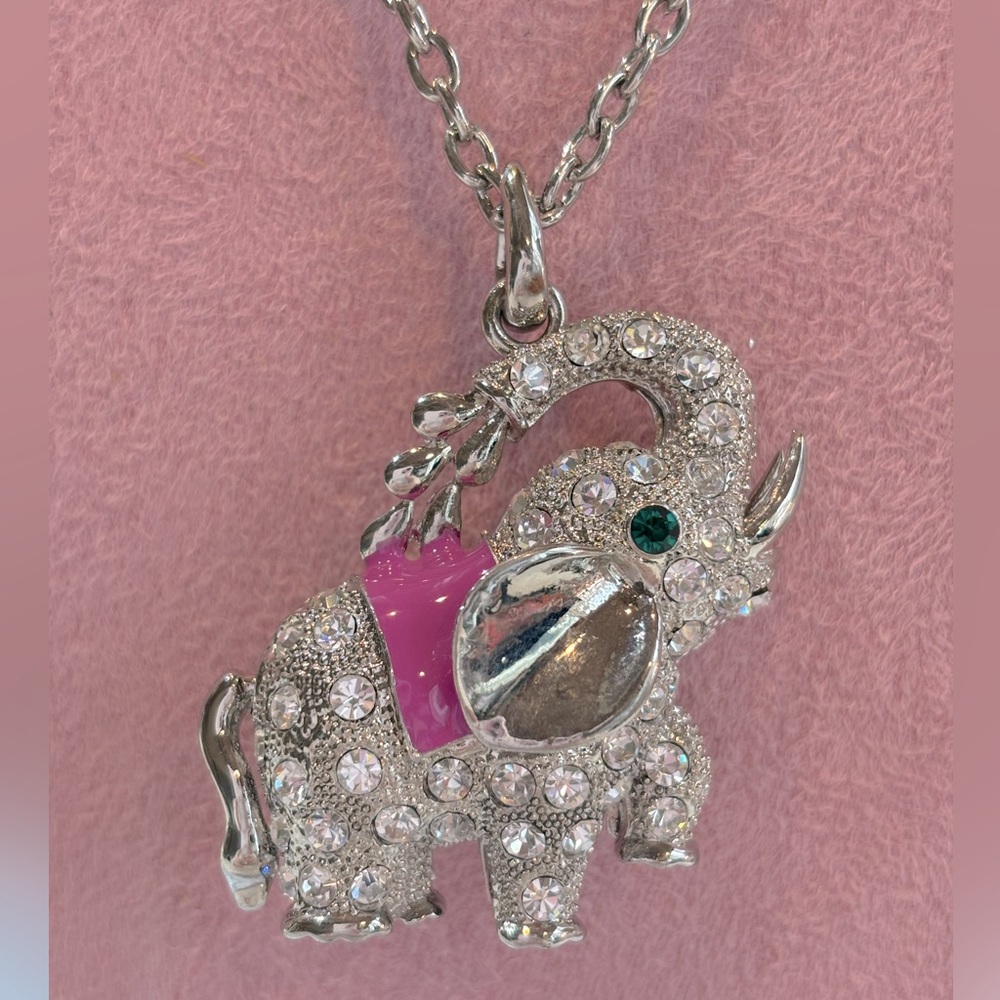 Baby Silver Crystal Elephant Pendant‎ Necklace with Pink Accents